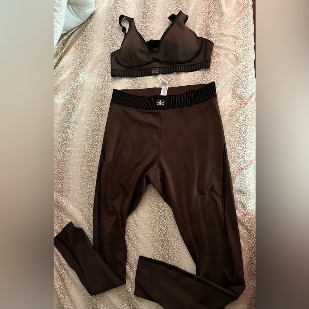 ALO Yoga Chocolate Brown Activewear Set